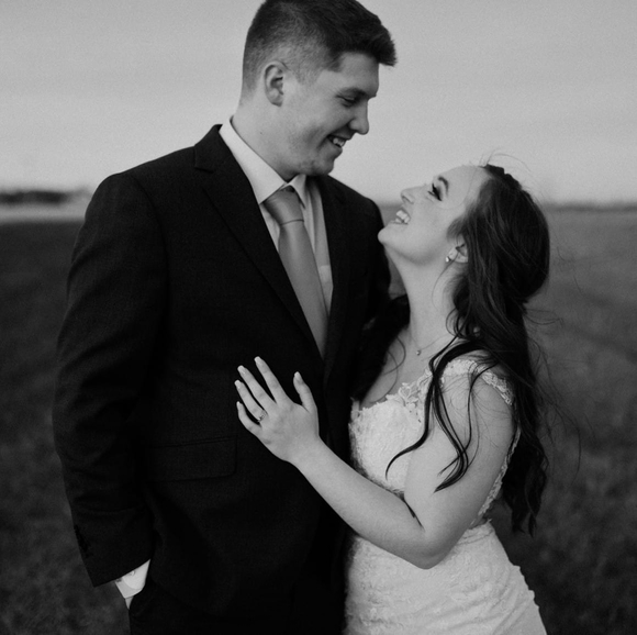 Meet your Posher, Robyn - Picture 1 of 1